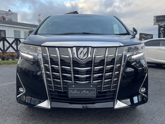 TOYOTA ALPHARD 2018