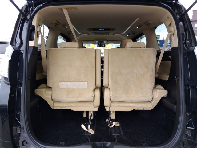 TOYOTA VELLFIRE 4WD 2017