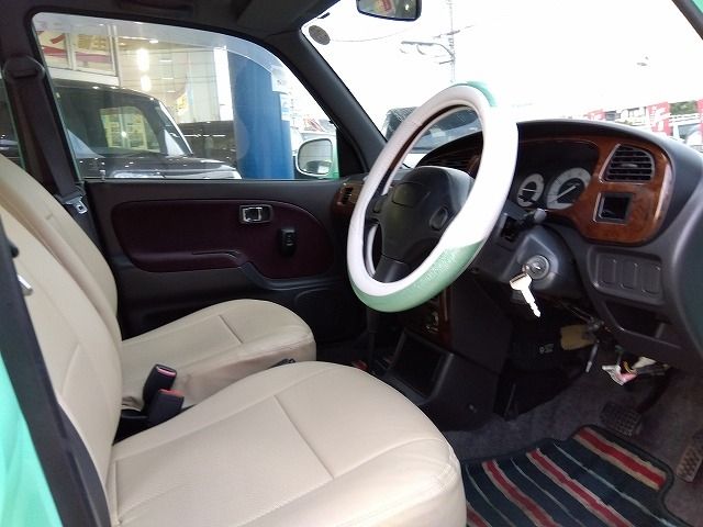 DAIHATSU MIRA GINO 1999