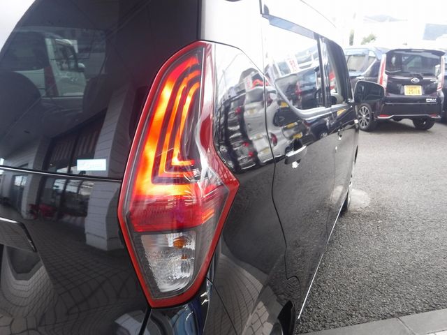 MITSUBISHI eK WAGON 2022