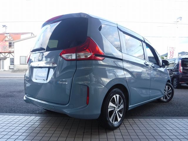 HONDA FREED HYBRID 2021