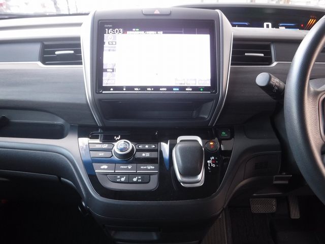 HONDA FREED HYBRID 2021