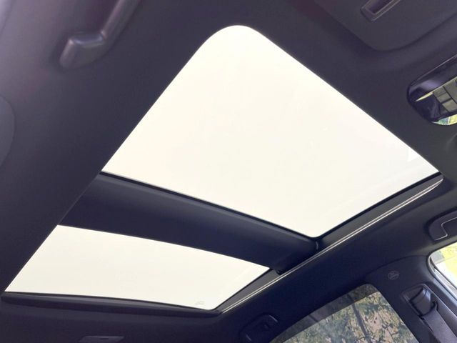 TOYOTA HARRIER HYBRID 2020