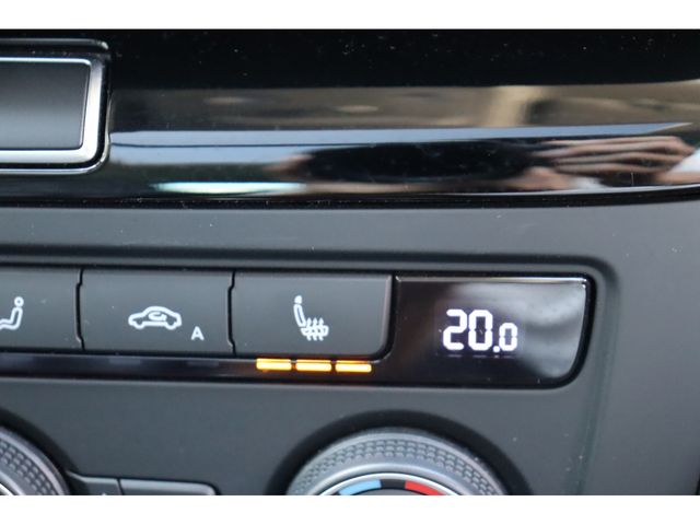 VOLKSWAGEN VOLKSWAGEN SHARAN 2022