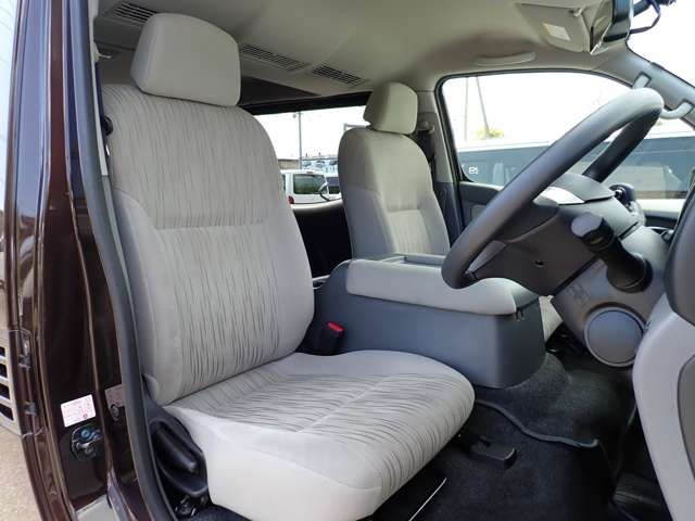 NISSAN CARAVAN wagon 2020