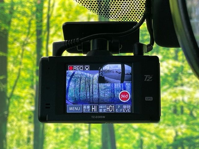 TOYOTA LANDCRUISER PRADO 2023