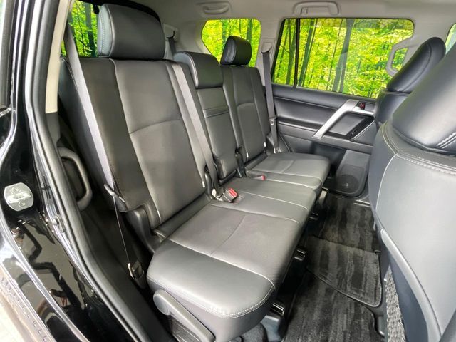 TOYOTA LANDCRUISER PRADO 2023