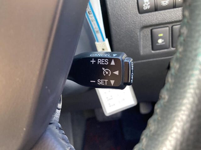 TOYOTA VELLFIRE 4WD 2014