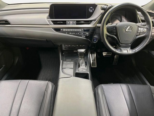 TOYOTA LEXUS ES300h 2019
