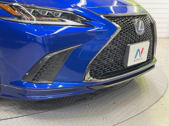 TOYOTA LEXUS ES300h 2019