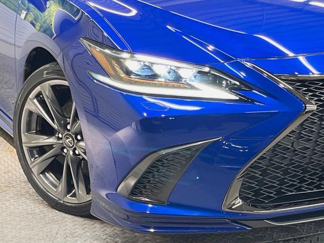 TOYOTA LEXUS ES300h 2019