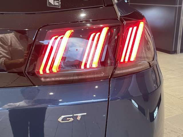 PEUGEOT PEUGEOT 3008 2023