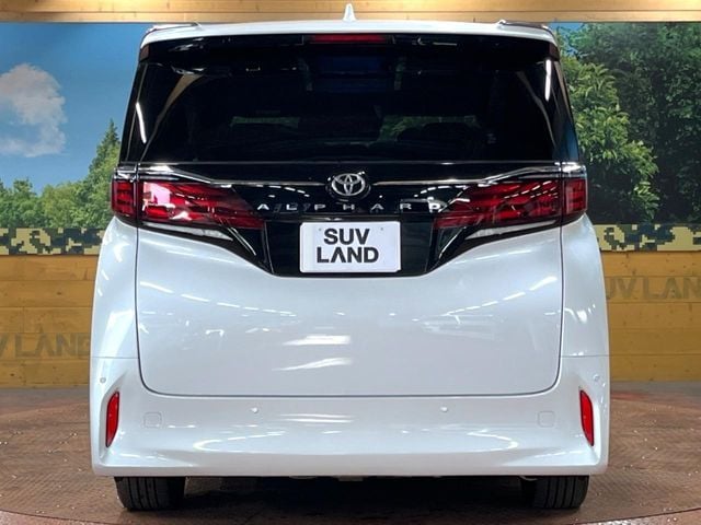 TOYOTA ALPHARD 2023