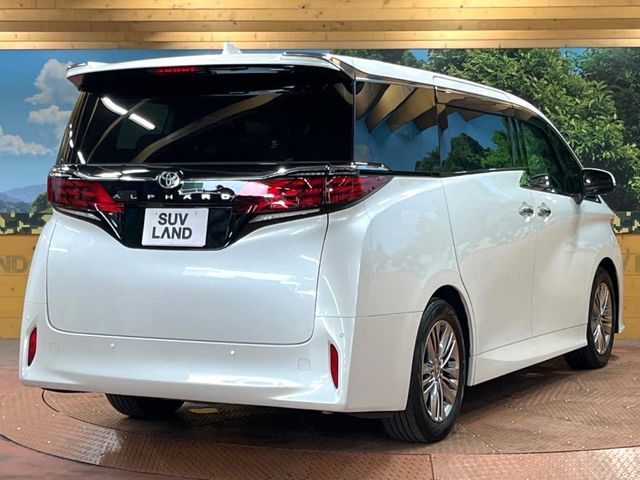 TOYOTA ALPHARD 2023