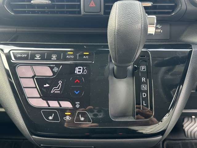 MITSUBISHI ek X 2019