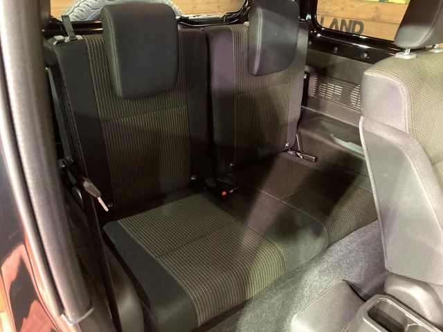 SUZUKI JIMNY SIERRA 2023