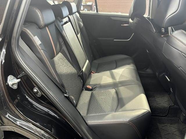 TOYOTA RAV4 4WD 2023