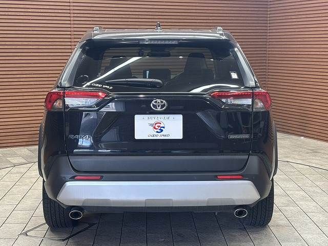 TOYOTA RAV4 4WD 2023