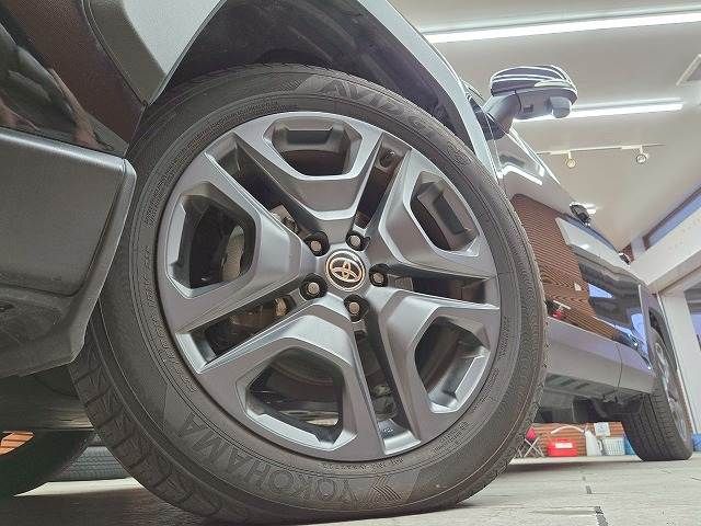 TOYOTA RAV4 4WD 2023