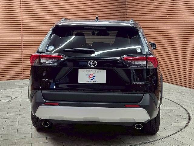 TOYOTA RAV4 4WD 2023