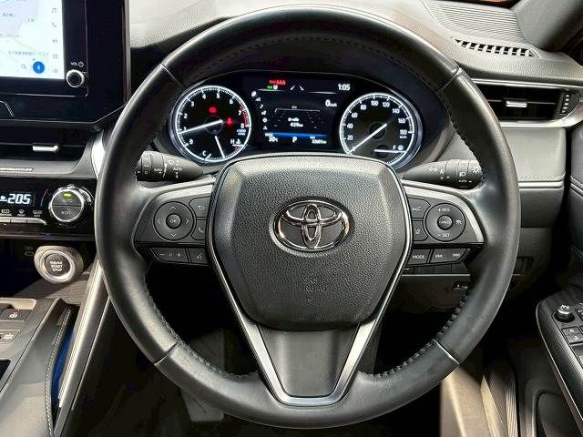 TOYOTA HARRIER 2WD 2023