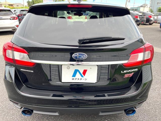 SUBARU LEVORG 2017