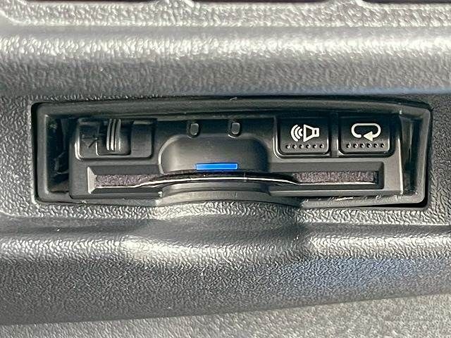 TOYOTA HIACE van 2WD 2017