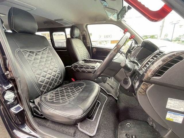 TOYOTA HIACE van 2WD 2017