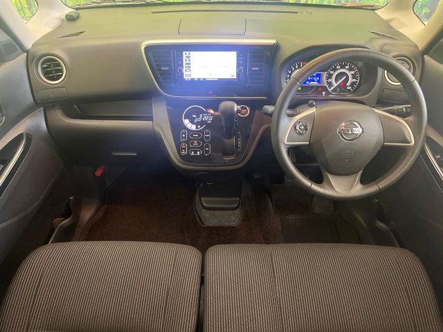 NISSAN DAYZ ROOX 2019