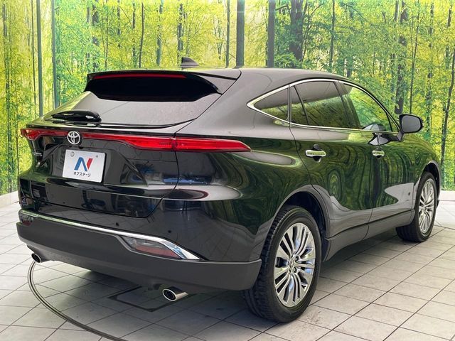 TOYOTA HARRIER 2WD 2023