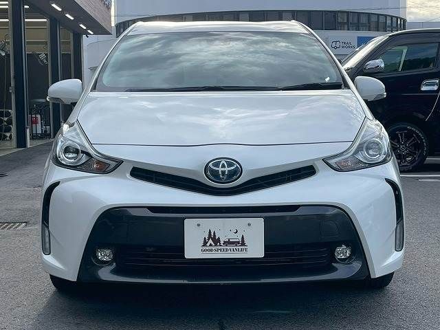 TOYOTA PRIUS Alpha 2018