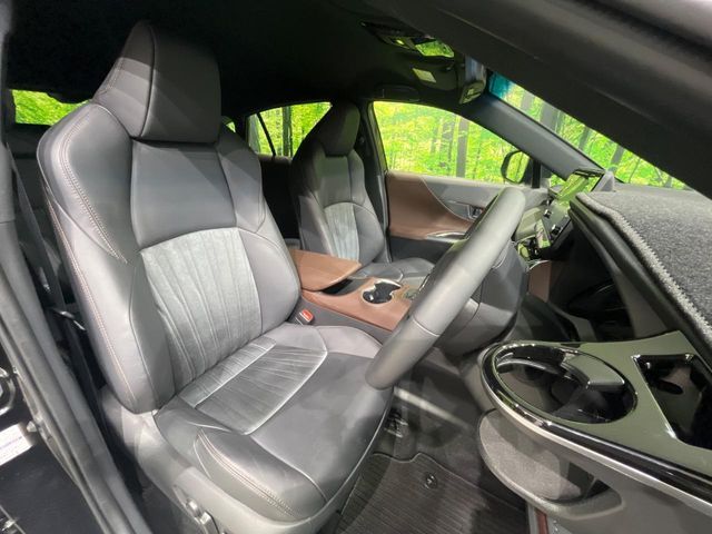 TOYOTA HARRIER 2WD 2022