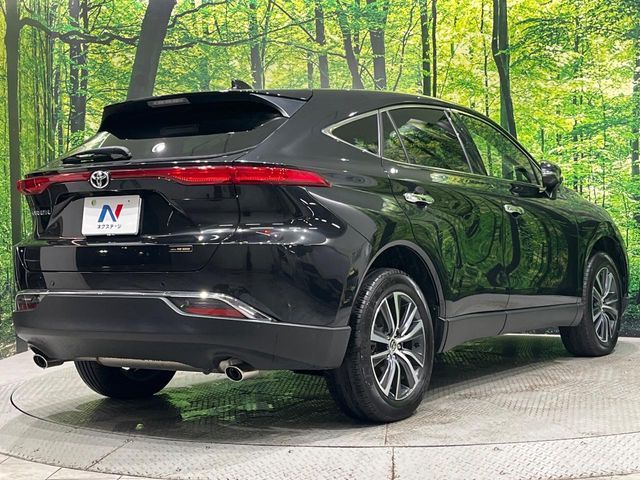 TOYOTA HARRIER 2WD 2022