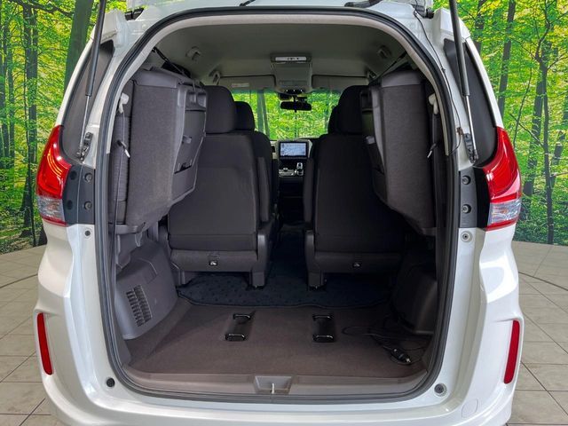 HONDA FREED HYBRID 4WD 2017