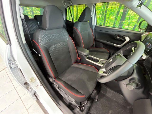 TOYOTA RAIZE HYBRID 2022