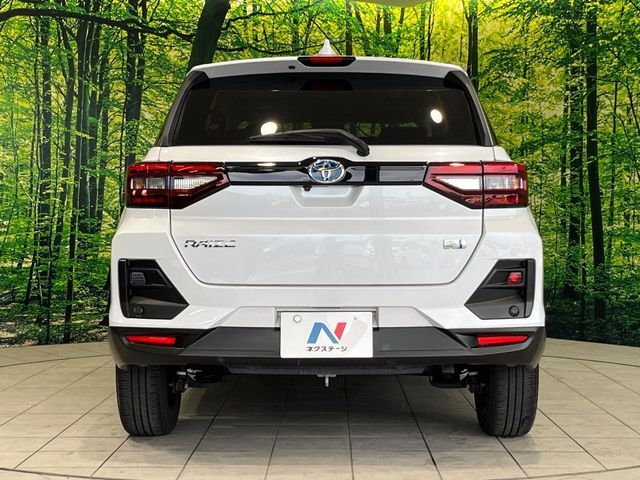 TOYOTA RAIZE HYBRID 2022