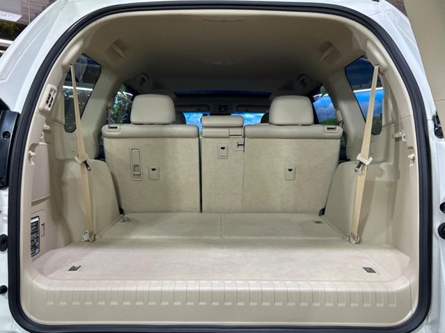 TOYOTA LANDCRUISER PRADO 2023