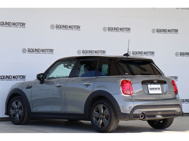 BMW MINI COOPER D 5DOOR 2021