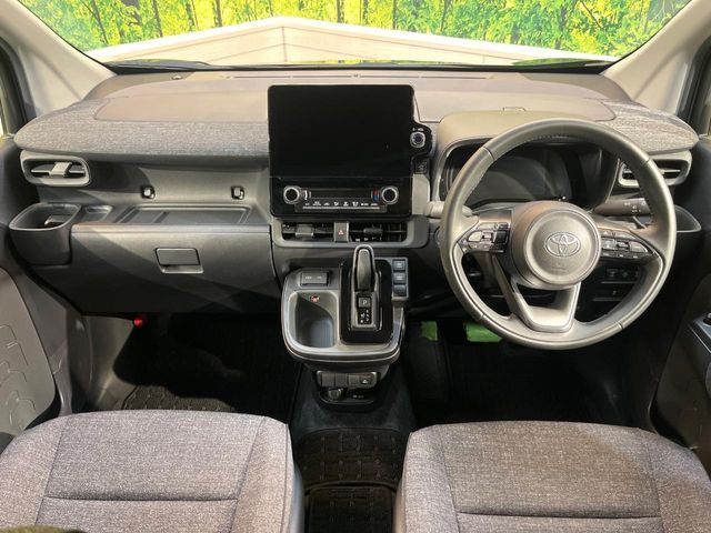 TOYOTA SIENTA HYBRID 2023