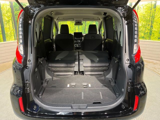 TOYOTA SIENTA HYBRID 2023