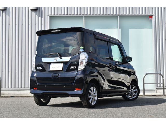 NISSAN DAYZ ROOX 2019