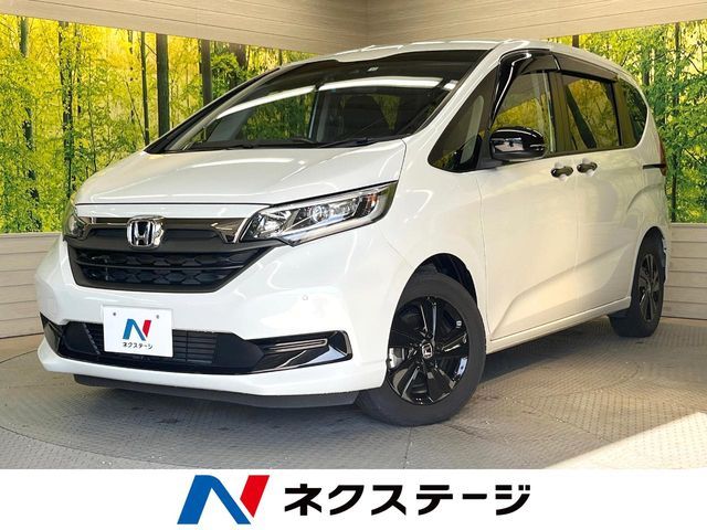 HONDA FREED HYBRID 2022