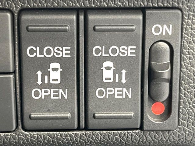 HONDA FREED HYBRID 2022