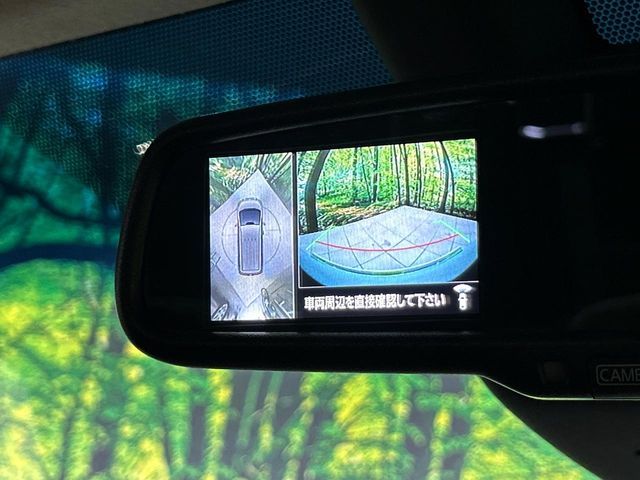 MITSUBISHI DELICA D:5 4WD 2024