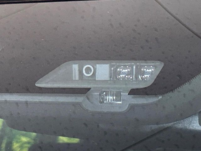 MITSUBISHI DELICA D:5 4WD 2024