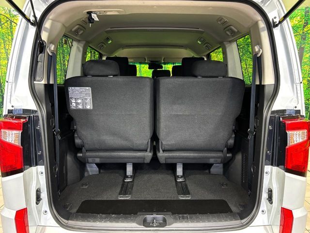 MITSUBISHI DELICA D:5 4WD 2024