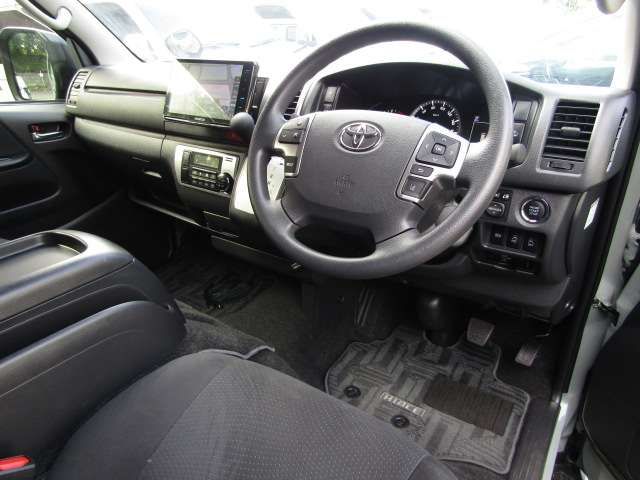 TOYOTA HIACE van 2WD 2024