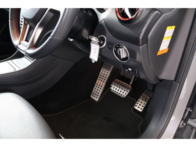 MERCEDES BENZ MERCEDES BENZ A class 2015