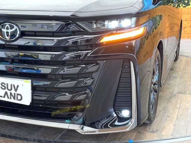 TOYOTA VELLFIRE  HYBRID 2024