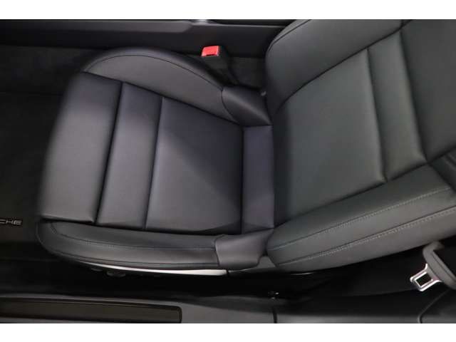 PORSCHE PORSCHE 911 2020